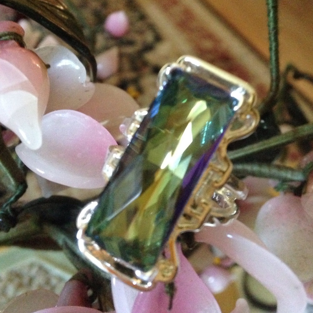 Vintage 925 rainbow fire Alexandrite ring